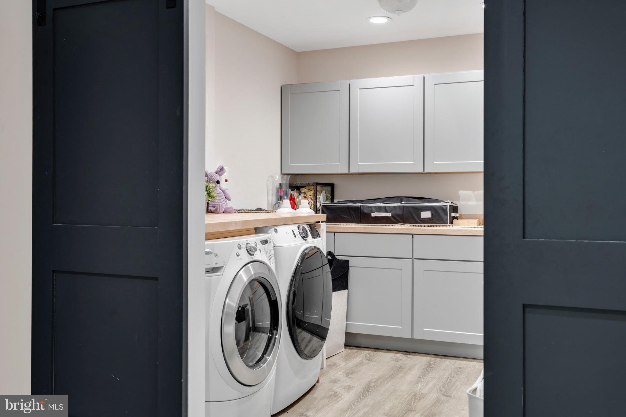 3618 Jackson Cabin Road Phoenix, MD 21131 - Photo 62 of 68 a utility room with dryer and washer