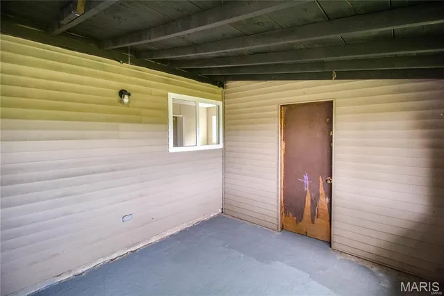 $1,200 | 225 Bonds Avenue, East Alton, IL 62024