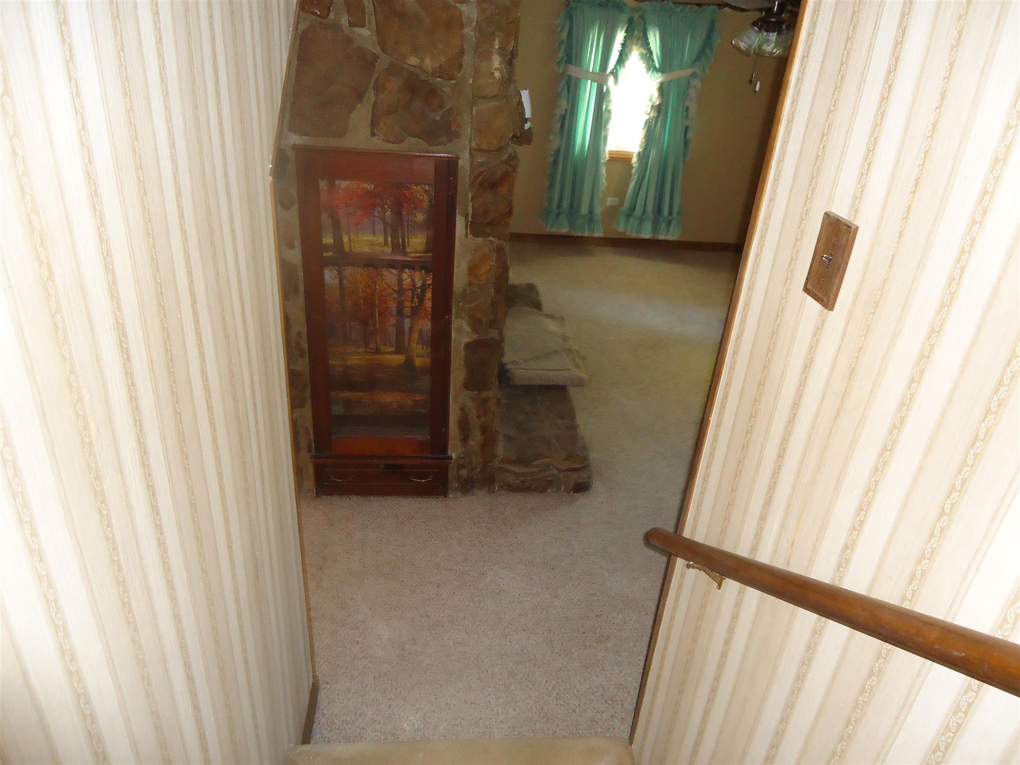 410 Maple Leaf Road Bedford, IN 47421 - Photo 19 of 27