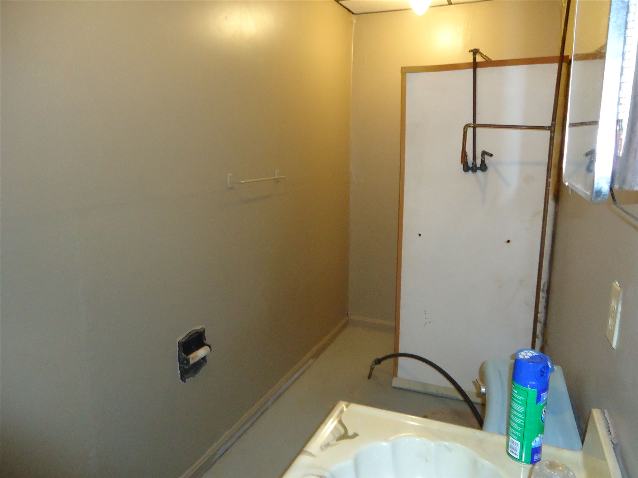 410 Maple Leaf Road Bedford, IN 47421 - Photo 6 of 27