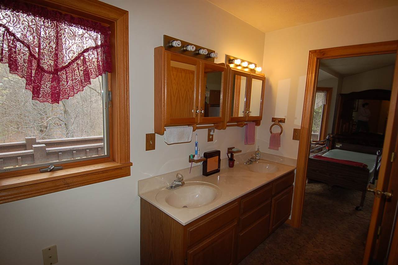 23808 Valencourt Road Copemish, MI 49625 - Photo 22 of 43 1816051-21.JPG