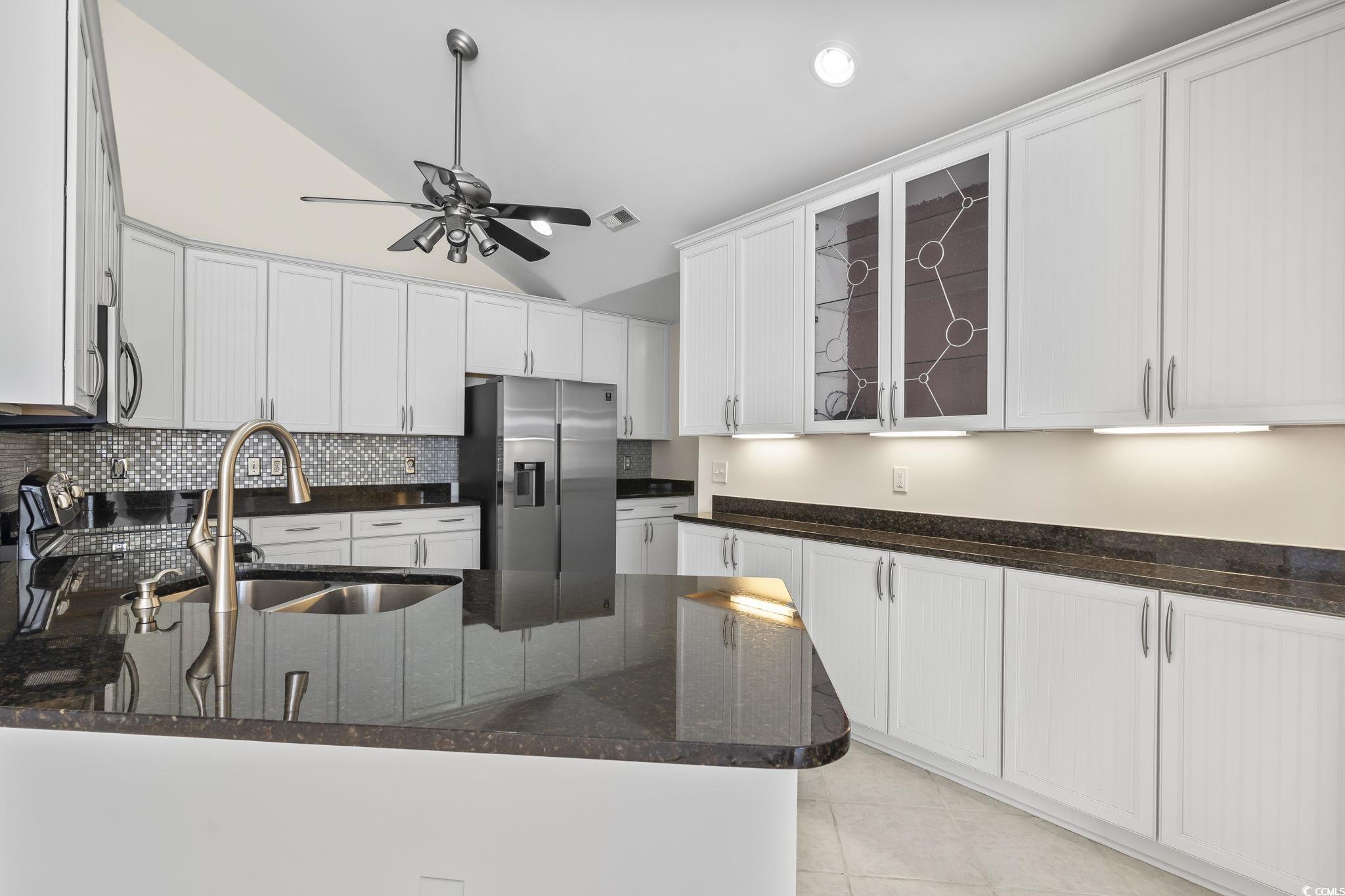160 Stonegate Boulevard, Unit 160 Murrells Inlet, SC 29576 - Photo 12 of 33 Gallery Image 12