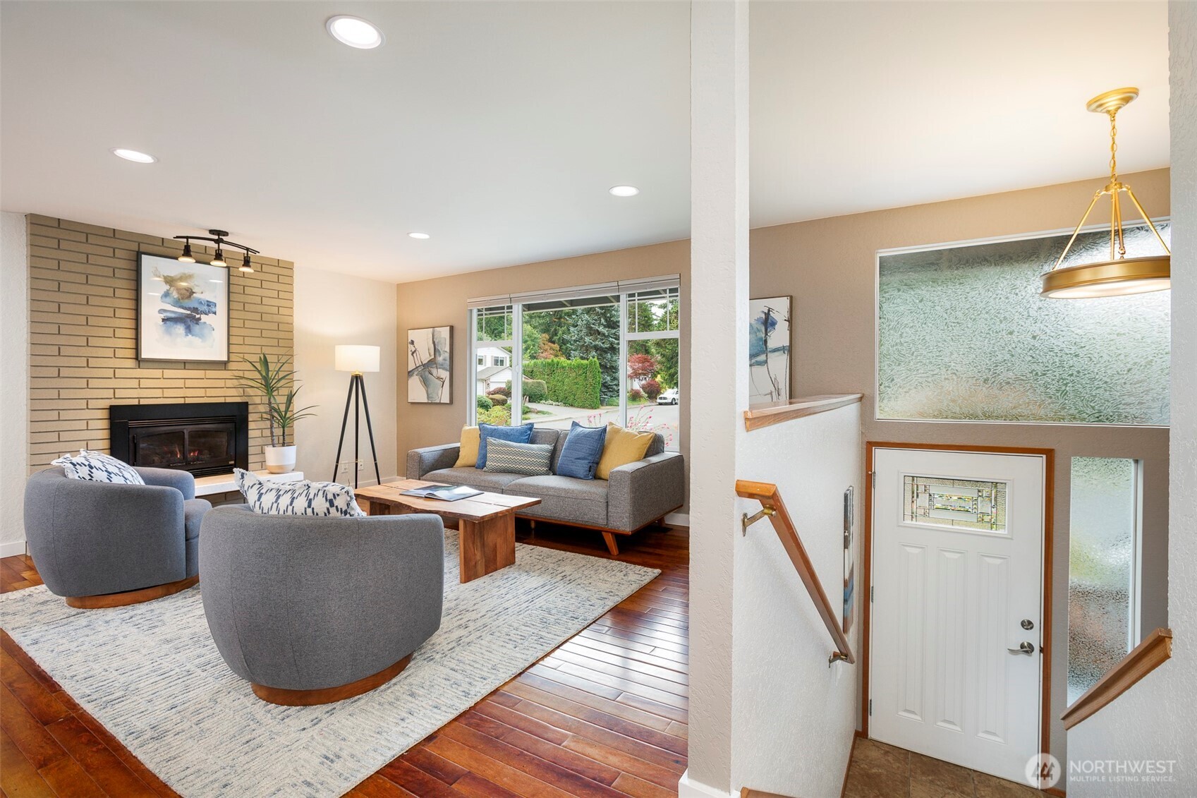 10152 Northeast 204th Street Bothell, WA 98011 - Photo 2 of 34