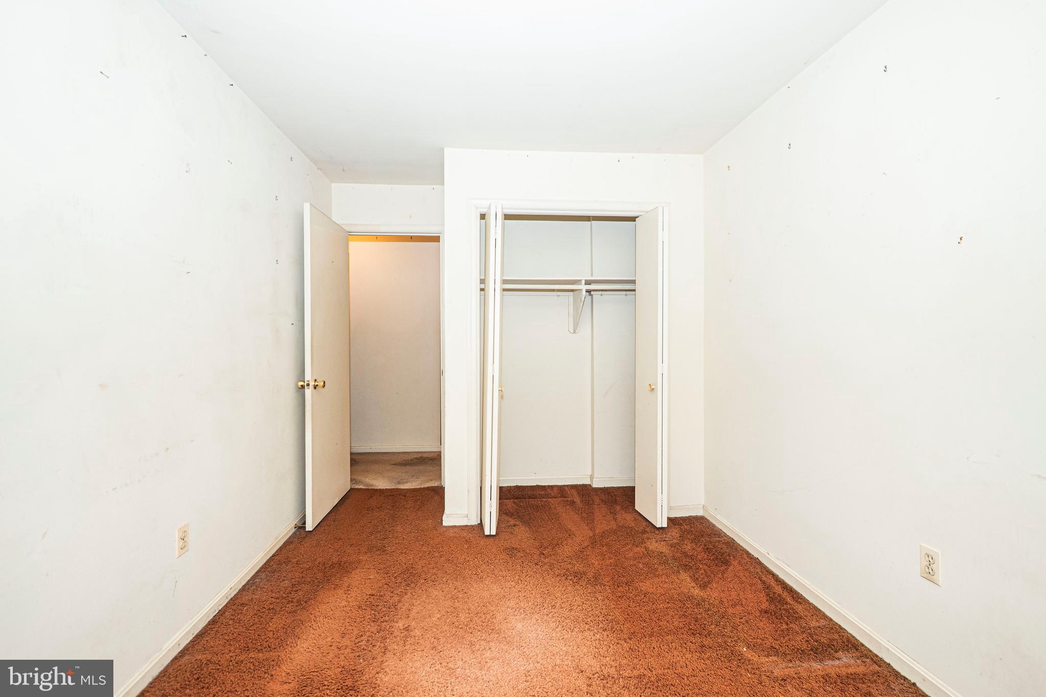 9610 Kanfer Court Gaithersburg, MD 20886 - Photo 21 of 41 a view of empty room