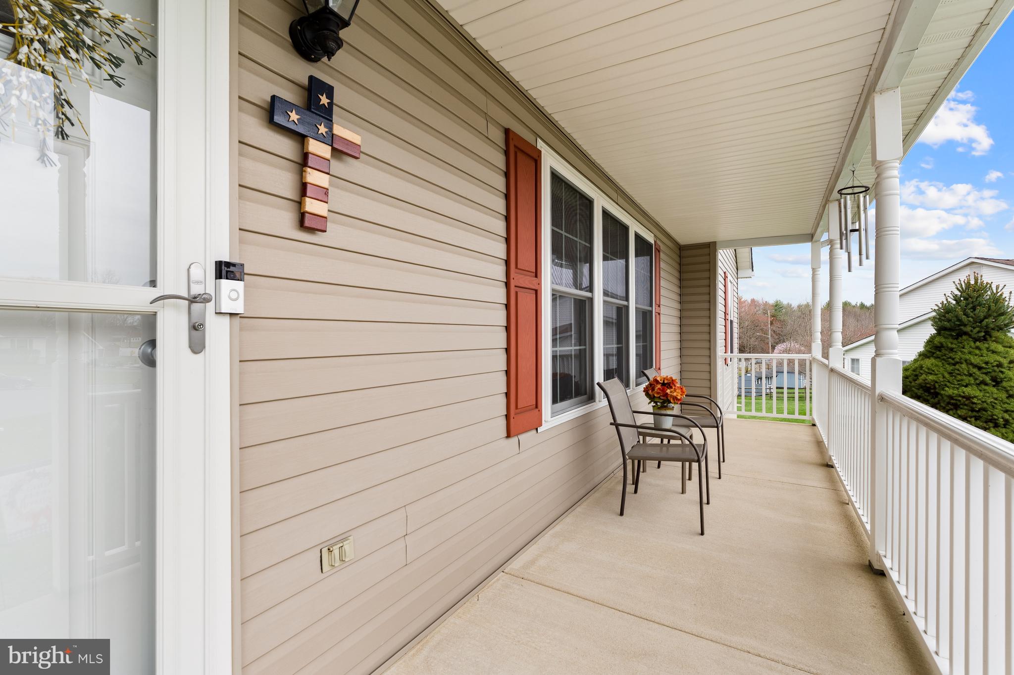 38 Allison Way Elkton, MD 21921 - Photo 4 of 26 Comfortable space for porch sitting