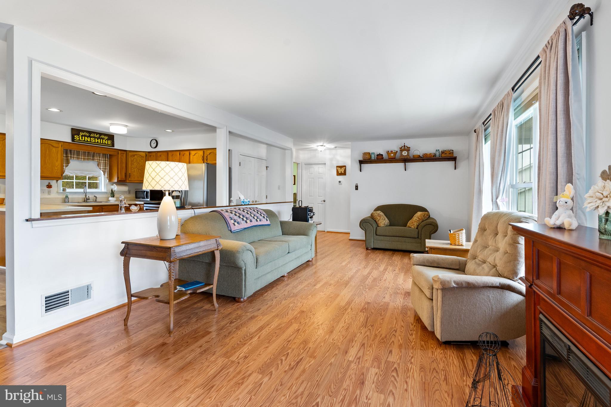 38 Allison Way Elkton, MD 21921 - Photo 6 of 26 Living room open to kitchen/dining area