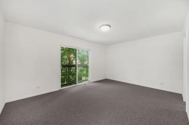 $375,000 | 277 Church Street, Crystal Lake, IL 60014