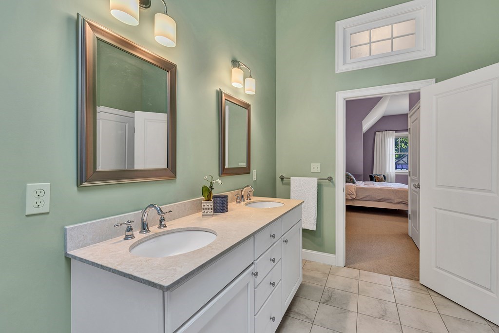 9 Wadsworth Lane, Unit 9 Wayland, MA 01778 - Photo 11 of 34