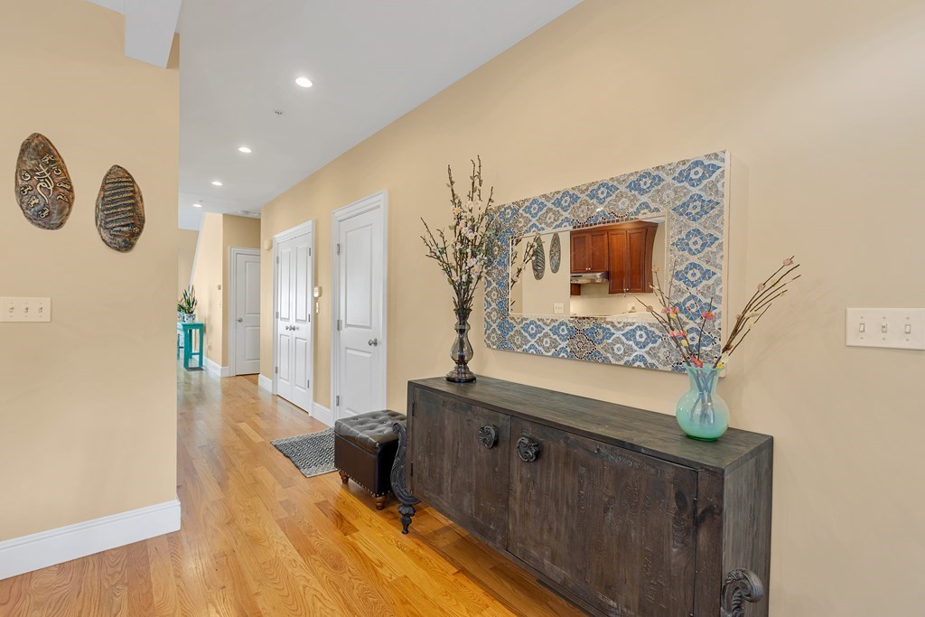 9 Wadsworth Lane, Unit 9 Wayland, MA 01778 - Photo 15 of 34