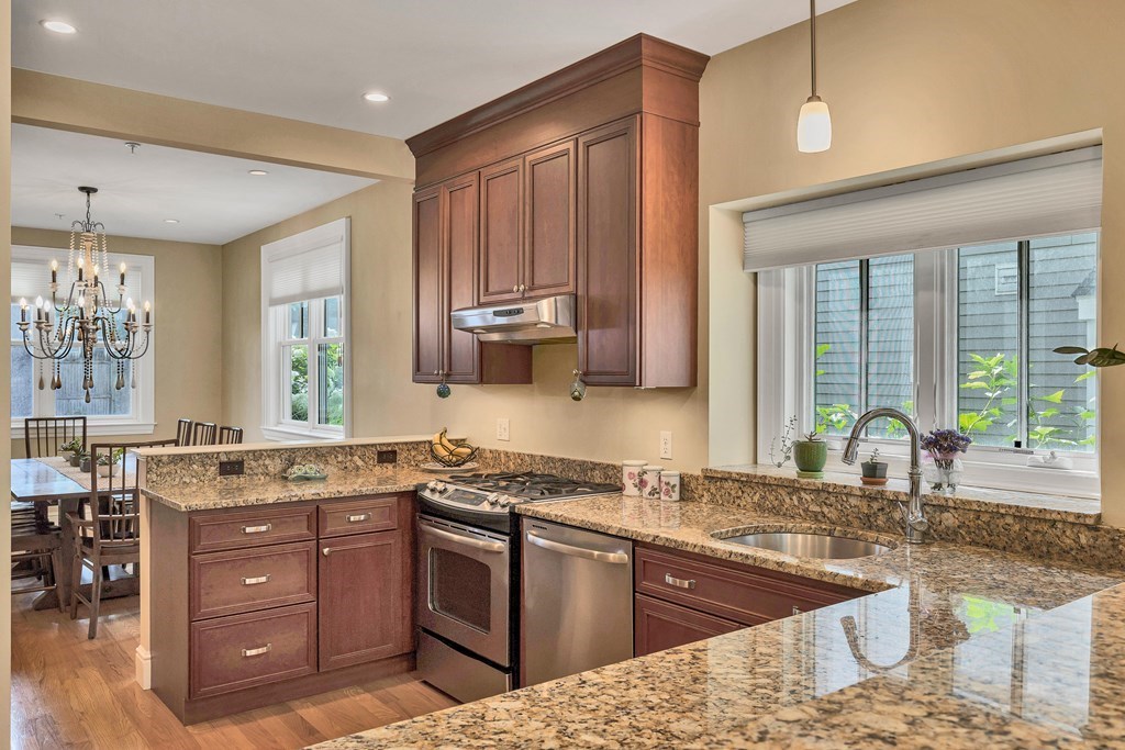9 Wadsworth Lane, Unit 9 Wayland, MA 01778 - Photo 16 of 34