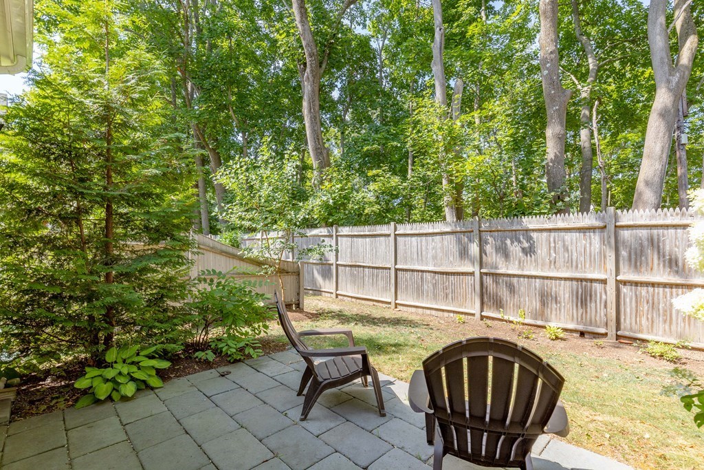 9 Wadsworth Lane, Unit 9 Wayland, MA 01778 - Photo 32 of 34