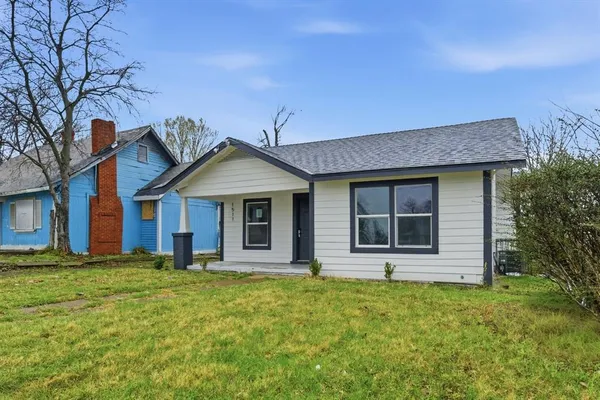 $1,700 | 1511 Southerland Avenue, Dallas, TX 75203