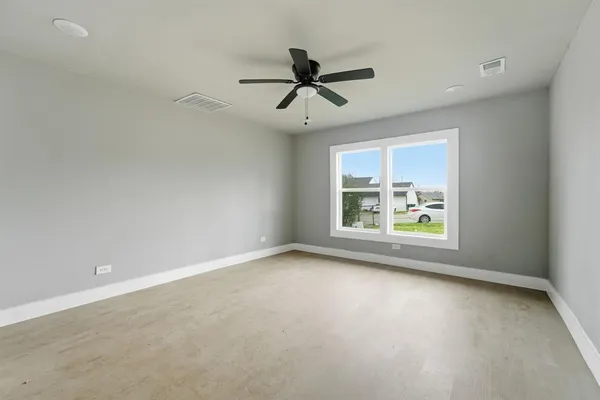 $1,700 | 1511 Southerland Avenue, Dallas, TX 75203