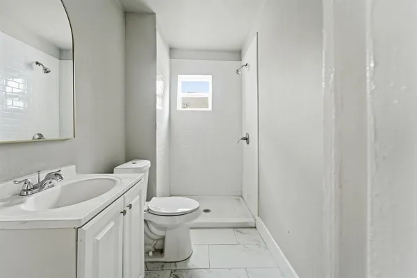 $1,700 | 1511 Southerland Avenue, Dallas, TX 75203