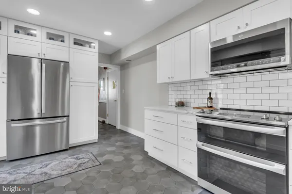 $668,900 | 1721 Urby Drive, Crofton, MD 21114