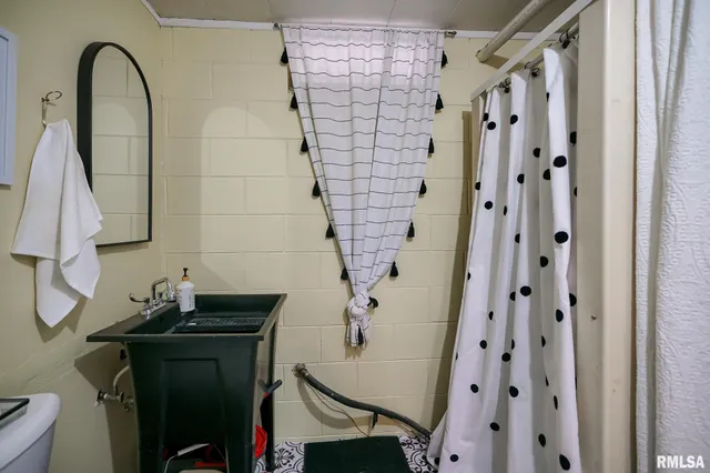 $189,900 | 911 Lauder Avenue, Bartonville, IL 61607