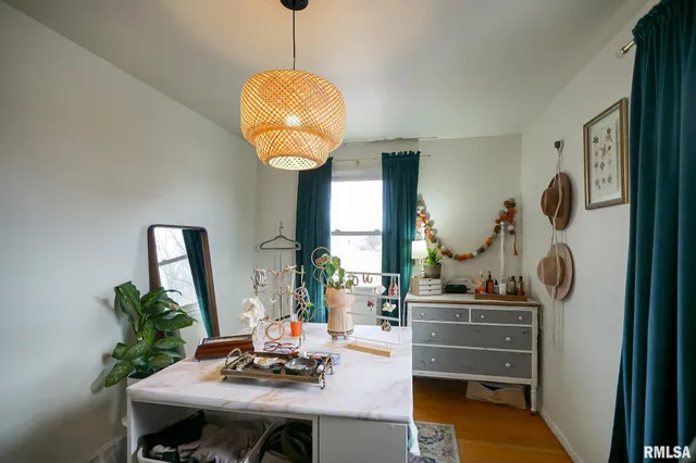 $189,900 | 911 Lauder Avenue, Bartonville, IL 61607