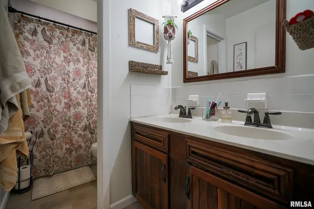 $189,900 | 911 Lauder Avenue, Bartonville, IL 61607