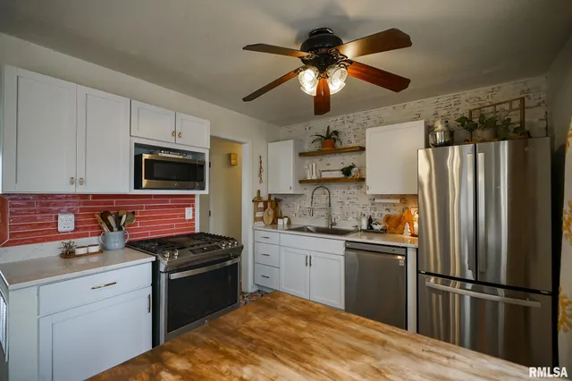 $189,900 | 911 Lauder Avenue, Bartonville, IL 61607