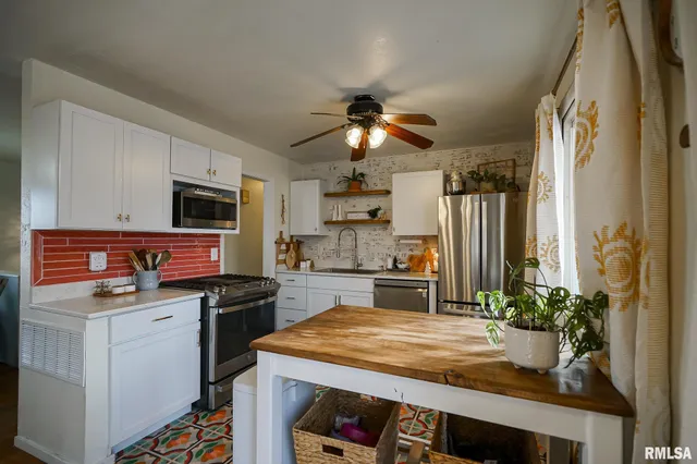 $189,900 | 911 Lauder Avenue, Bartonville, IL 61607