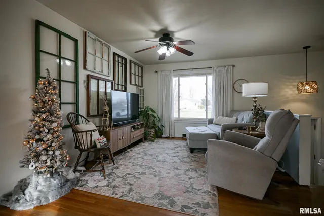 $189,900 | 911 Lauder Avenue, Bartonville, IL 61607