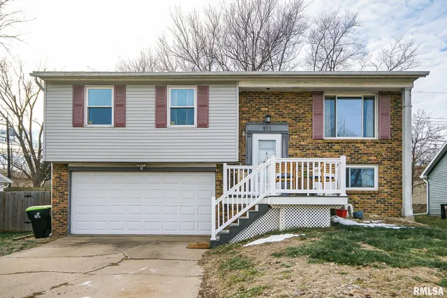 $189,900 | 911 Lauder Avenue, Bartonville, IL 61607