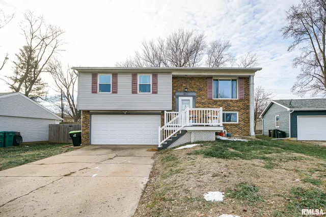 $189,900 | 911 Lauder Avenue, Bartonville, IL 61607