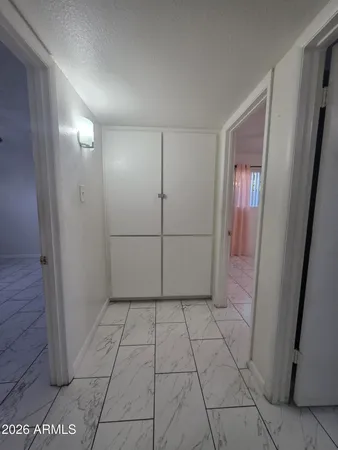 $1,950 | 4950 West Stella Avenue, Glendale, AZ 85301