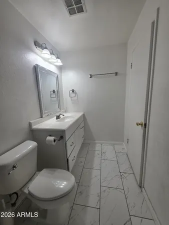 $1,950 | 4950 West Stella Avenue, Glendale, AZ 85301