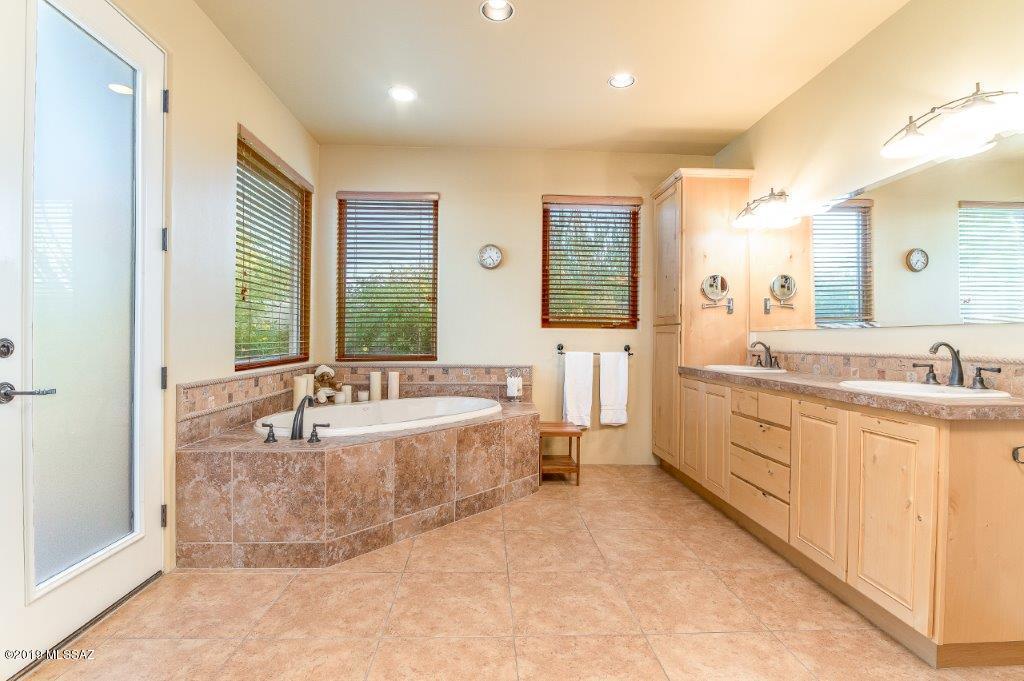 5910 Rough Rider Place Tucson, AZ 85743 - Photo 26 of 50 Gallery Image 26