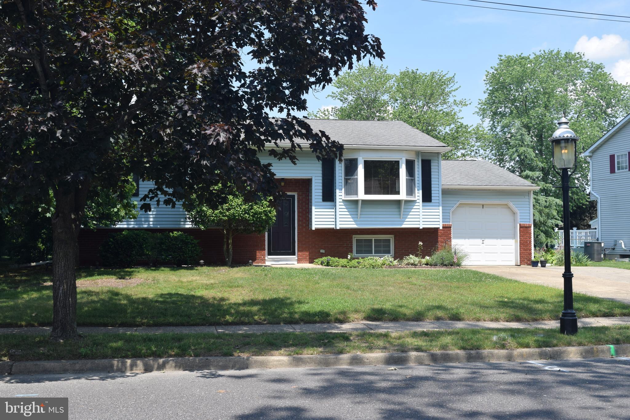 1700 Pin Oak Road Williamstown, NJ 08094 - Photo 3 of 44 Ffront
