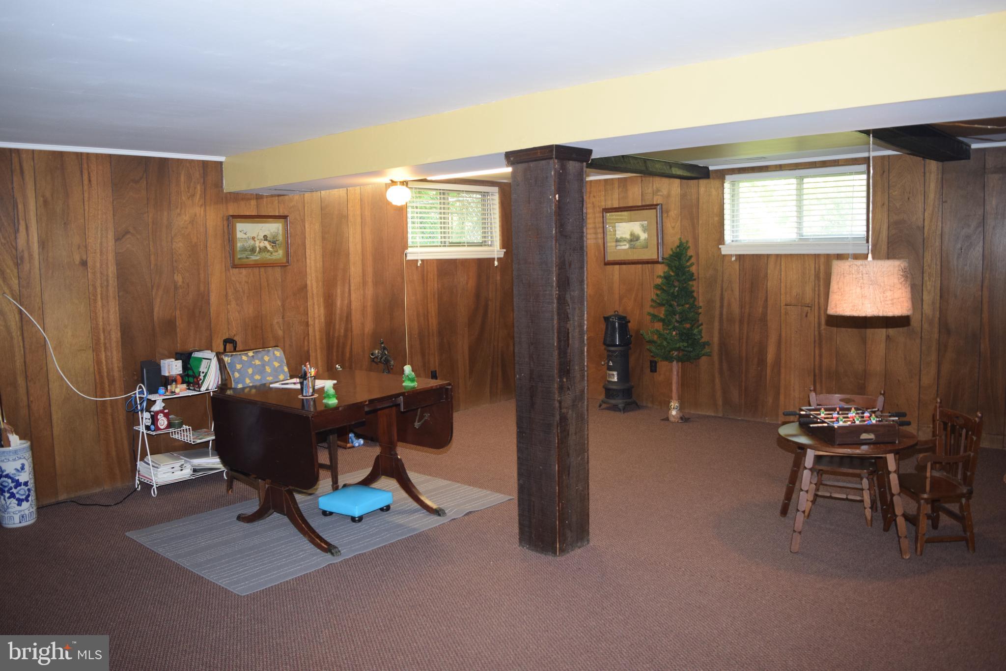 1700 Pin Oak Road Williamstown, NJ 08094 - Photo 23 of 44 Family Room