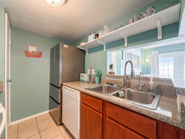 $1,700 | 3506 Cove View Boulevard, Unit 213, Galveston, TX 77554