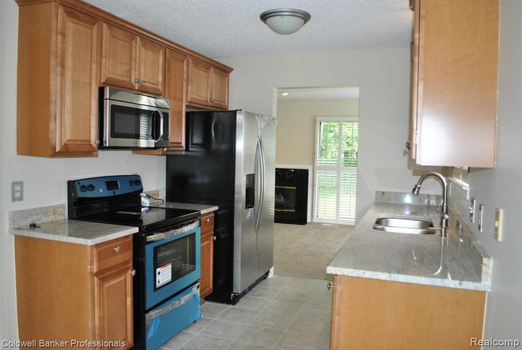 41452 Belden Circle, Unit 56 Novi, MI 48377 - Photo 5 of 15