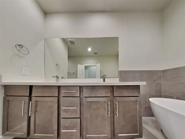 $1,845 | 5740 Paul Quinn Street, Houston, TX 77091