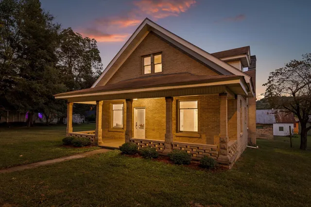 $425,000 | 5720 St Elmo Avenue, Chattanooga, TN 37409