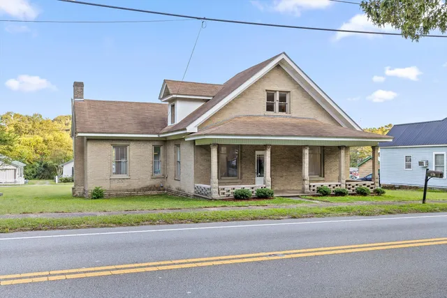 $425,000 | 5720 St Elmo Avenue, Chattanooga, TN 37409