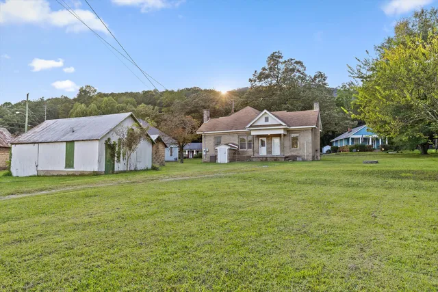 $425,000 | 5720 St Elmo Avenue, Chattanooga, TN 37409