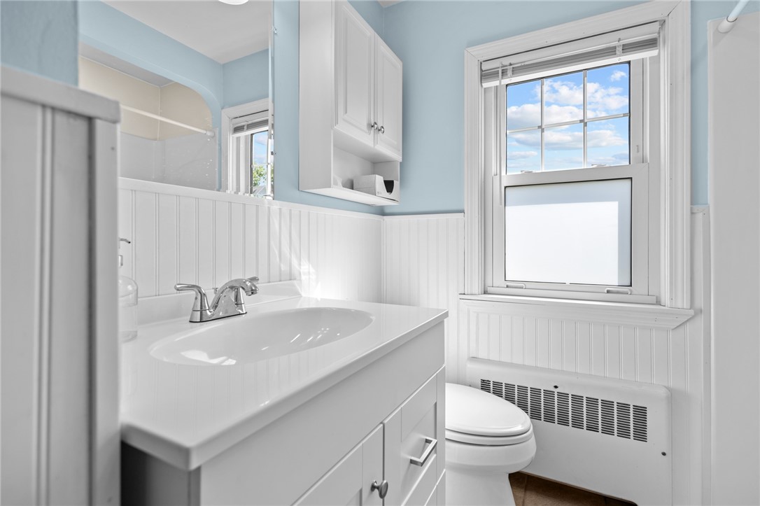 131 Andrews Street Woonsocket, RI 02895 - Photo 12 of 33 Gallery Image 12