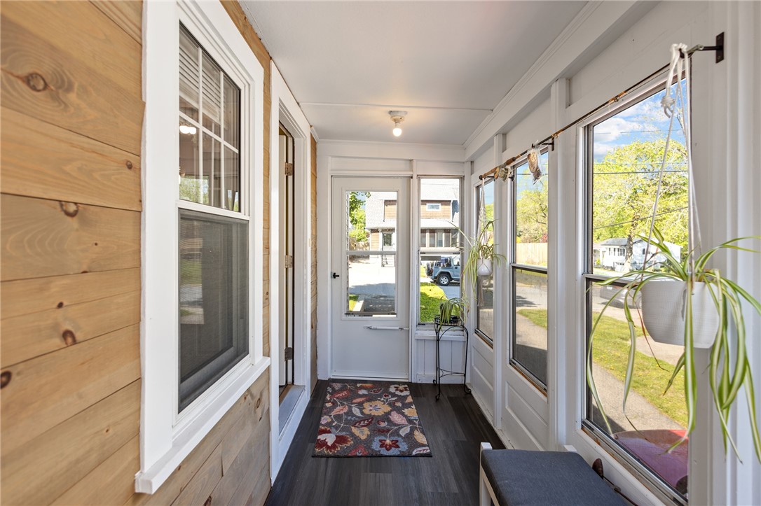 131 Andrews Street Woonsocket, RI 02895 - Photo 3 of 33 Gallery Image 3