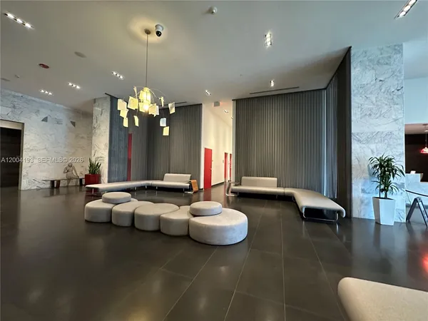 $3,350 | 1600 Northeast 1st Avenue, Unit 3412, Miami, FL 33132