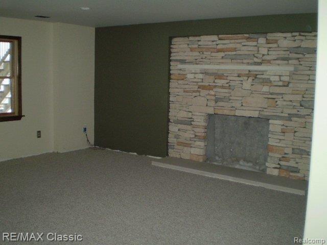 923 Pine Tree Road Lake Orion, MI 48362 - Photo 9 of 10 Pine Tree 923 NVW 1-20-10 (38).JPG