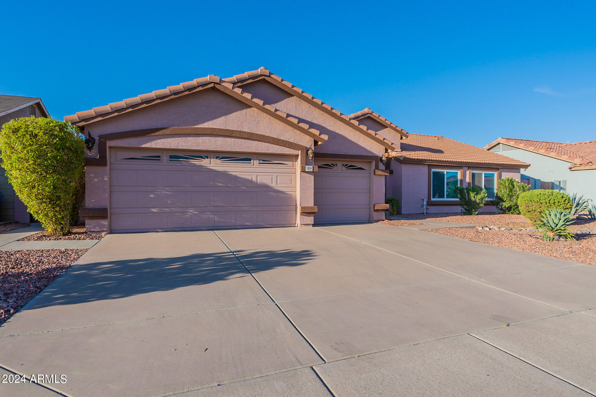 1808 East Darrel Road Phoenix, AZ 85042 - Photo 11 of 46 Darrel-1