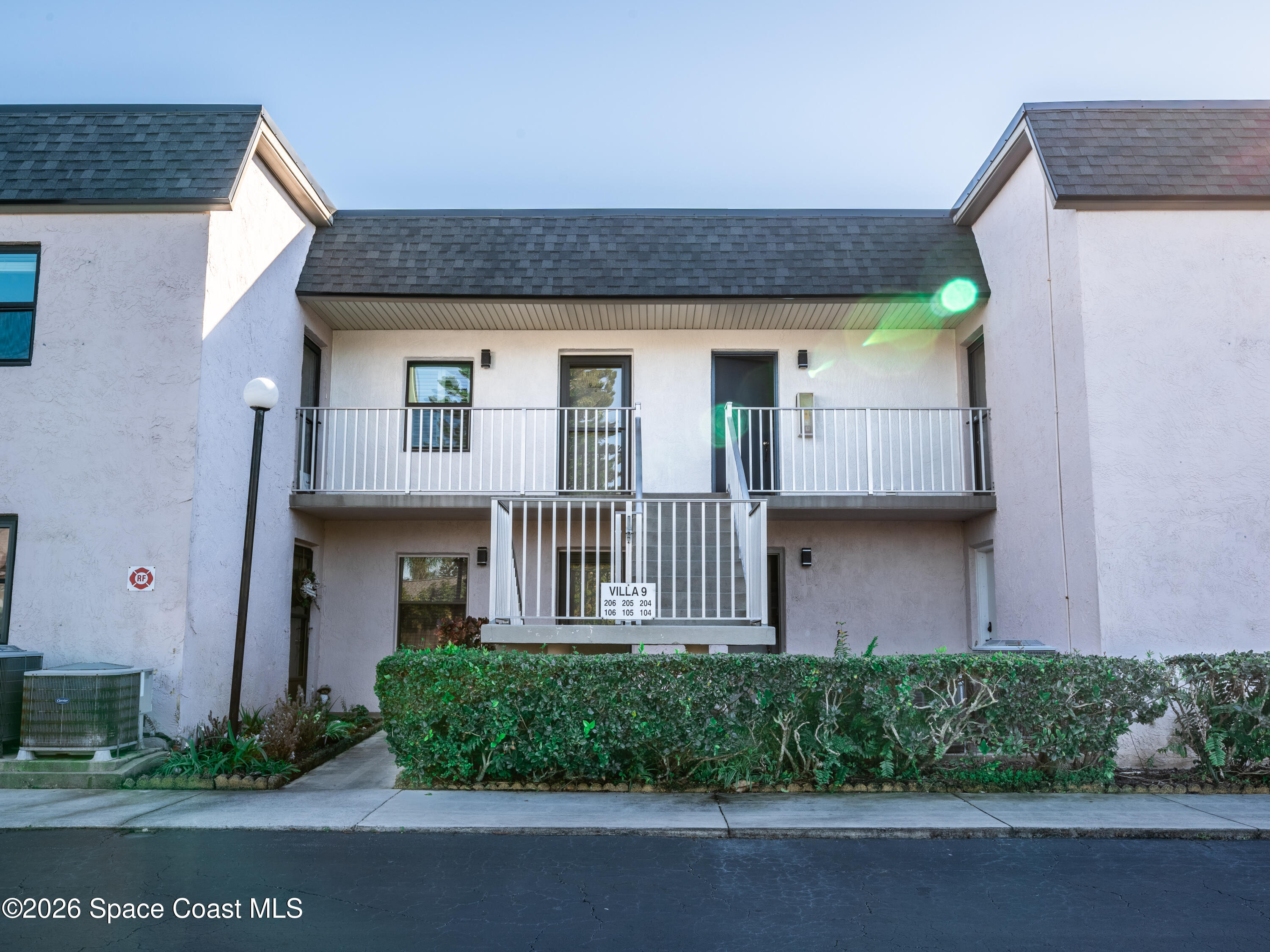 2727 North Wickham Road, Unit 2059 Melbourne, FL 32935 - Photo 2 of 32 9-205