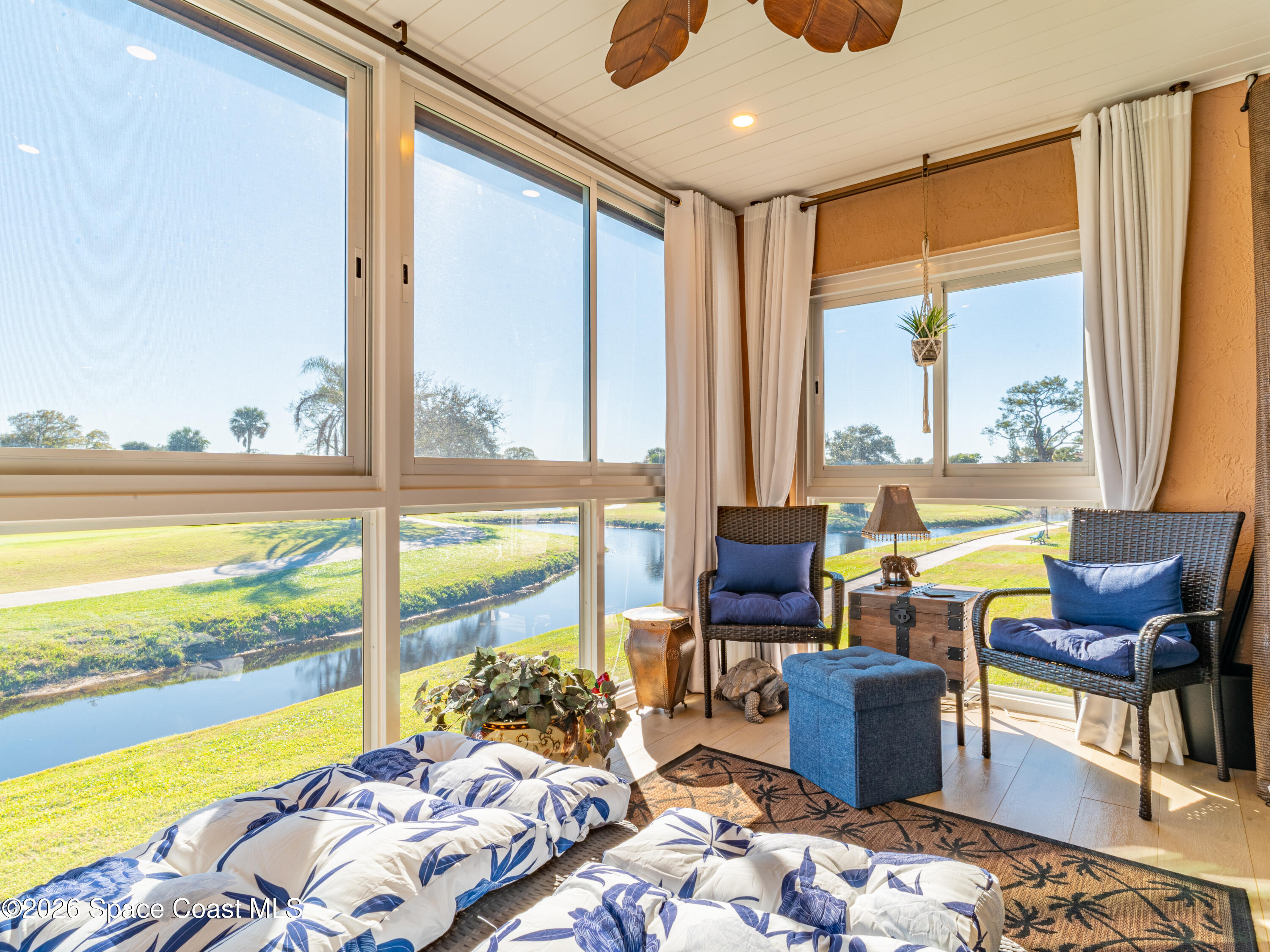 2727 North Wickham Road, Unit 2059 Melbourne, FL 32935 - Photo 25 of 32 Florida Room