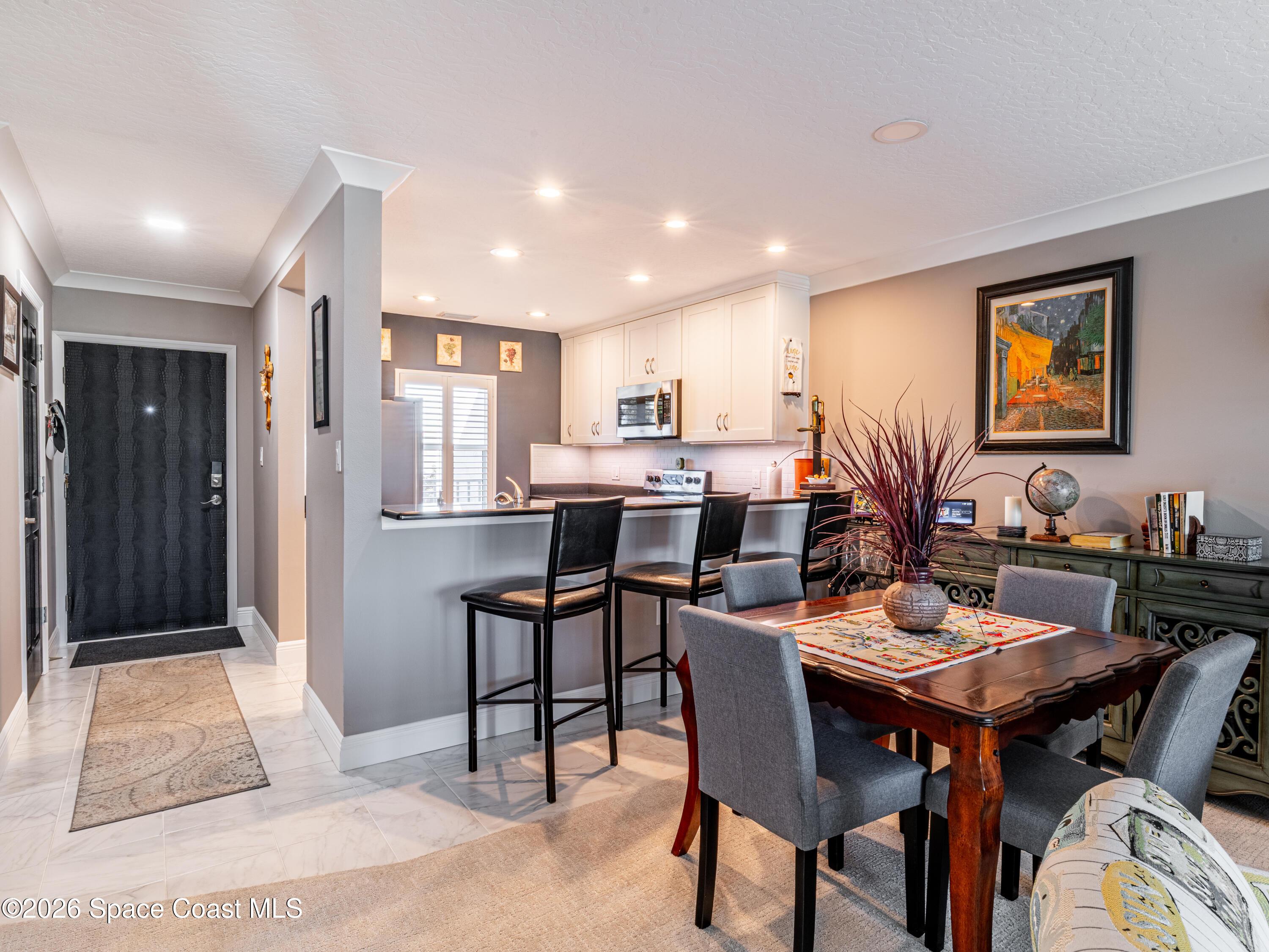 2727 North Wickham Road, Unit 2059 Melbourne, FL 32935 - Photo 3 of 32 Breakfast Bar