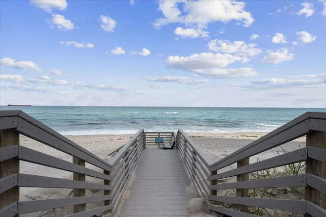 $5,000 | 5540 North Ocean Drive, Unit 18B, Singer Island, FL 33404