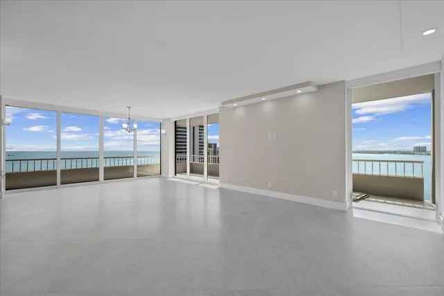 $5,000 | 5540 North Ocean Drive, Unit 18B, Singer Island, FL 33404