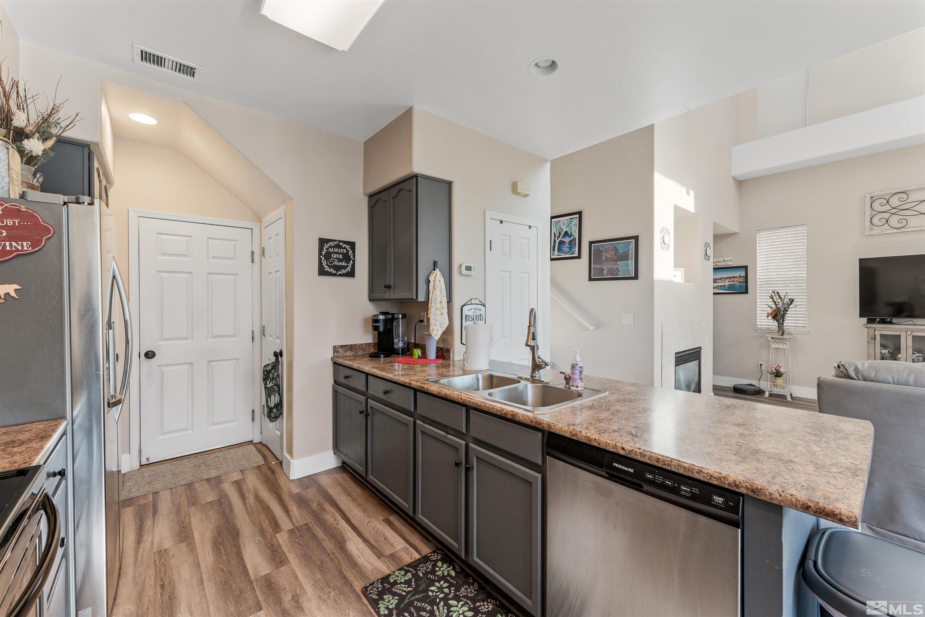 9257 Running Dog Circle Reno, NV 89506 - Photo 17 of 39 Photo 17