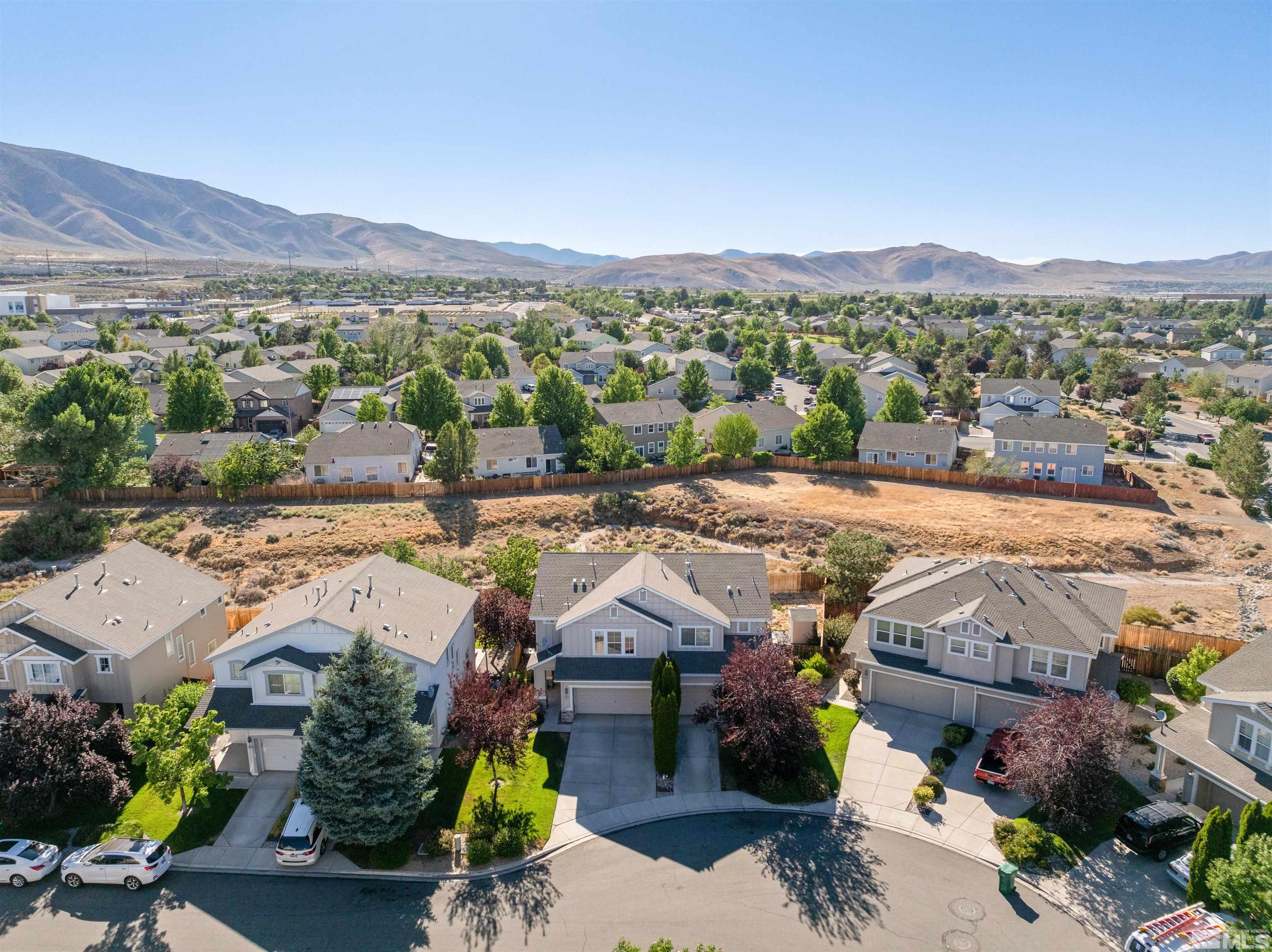 9257 Running Dog Circle Reno, NV 89506 - Photo 4 of 39 Photo 4